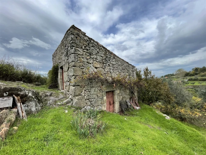 Quinta T2 para Venda em Aldeias e Mangualde da Serra Foto 5
