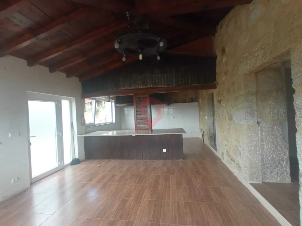 Moradia T3 para Venda em Tangil Foto 2