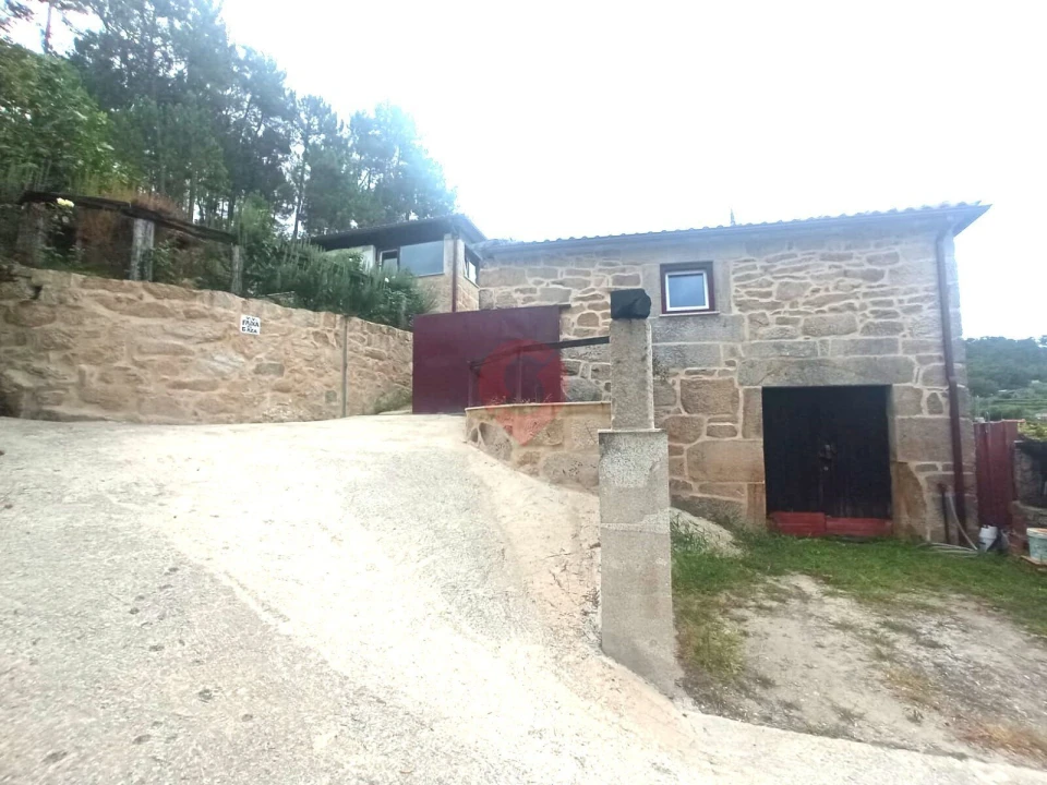 Moradia T3 para Venda em Tangil Foto 12