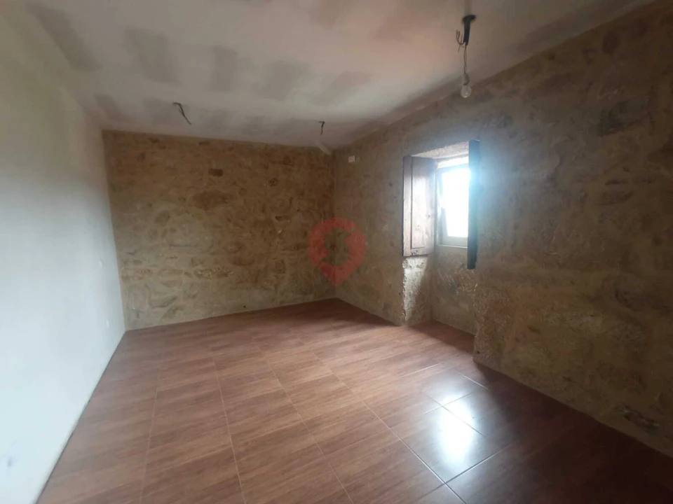 Moradia T3 para Venda em Tangil Foto 4