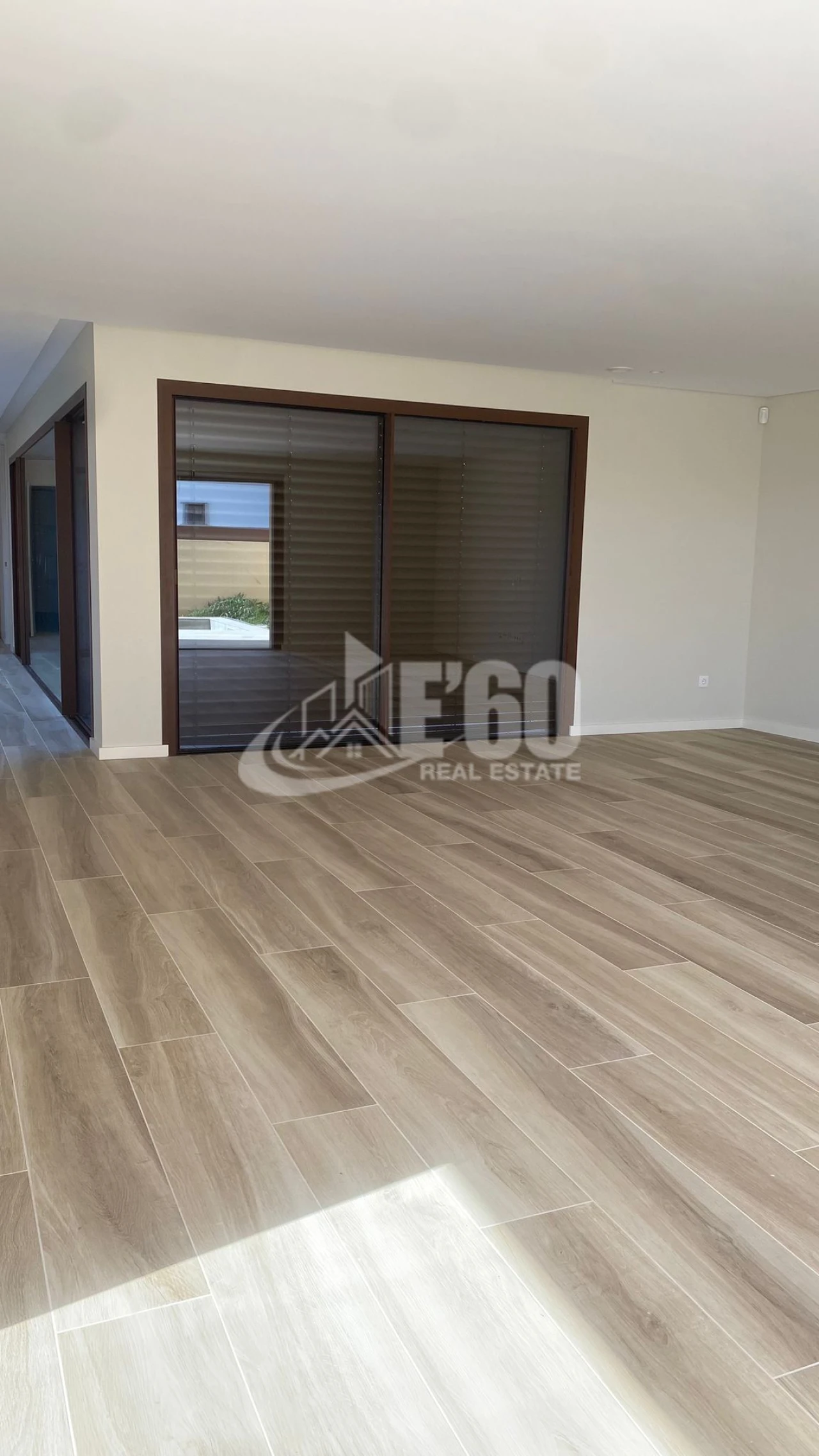 Moradia T4 para Venda em São Felix da Marinha Foto 13