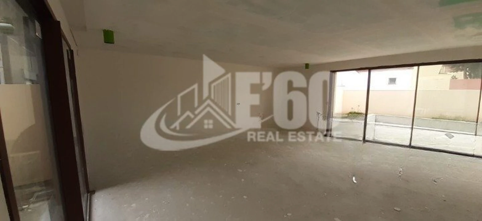 Moradia T4 para Venda em São Felix da Marinha Foto 18