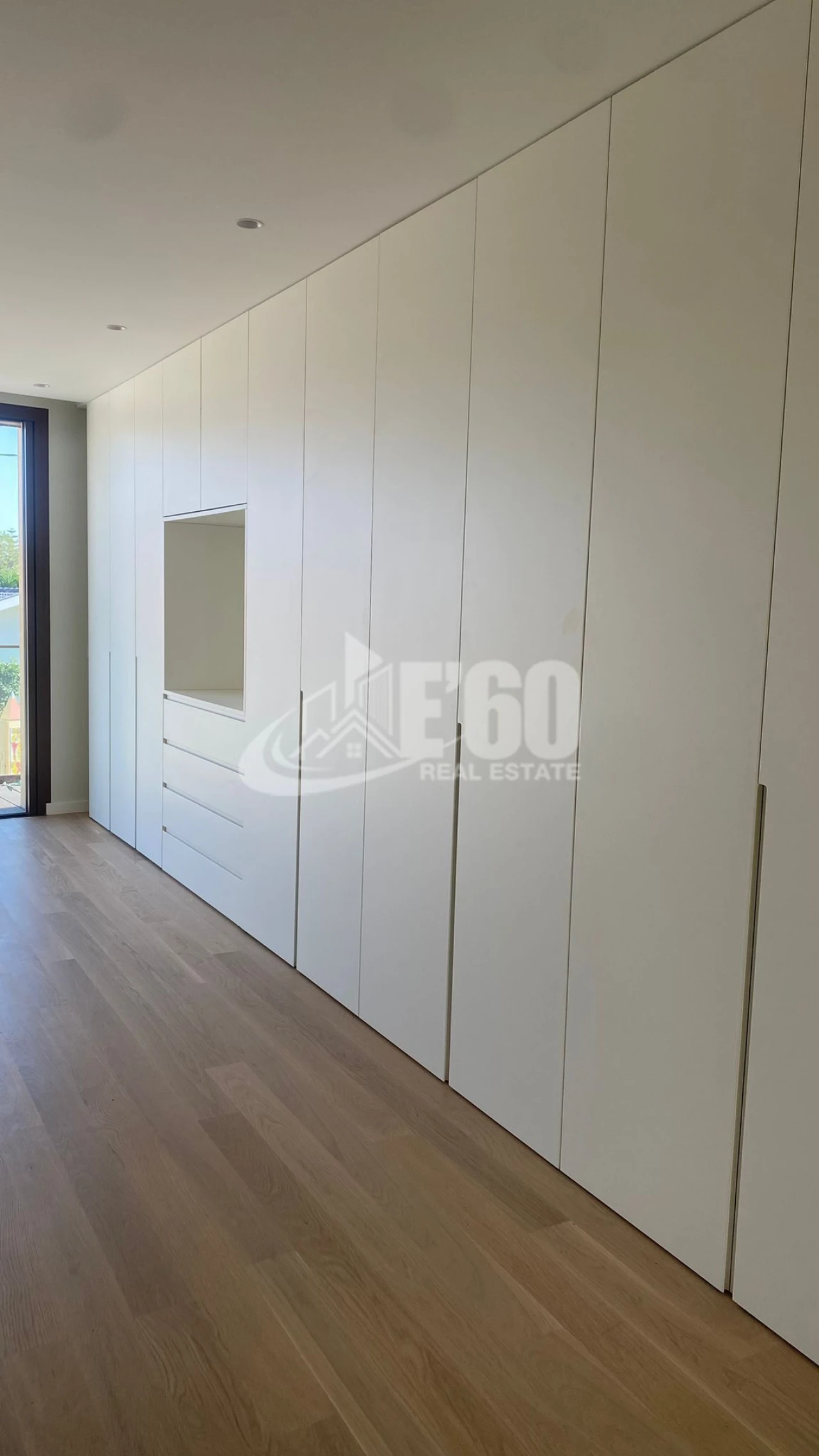 Moradia T4 para Venda em São Felix da Marinha Foto 16