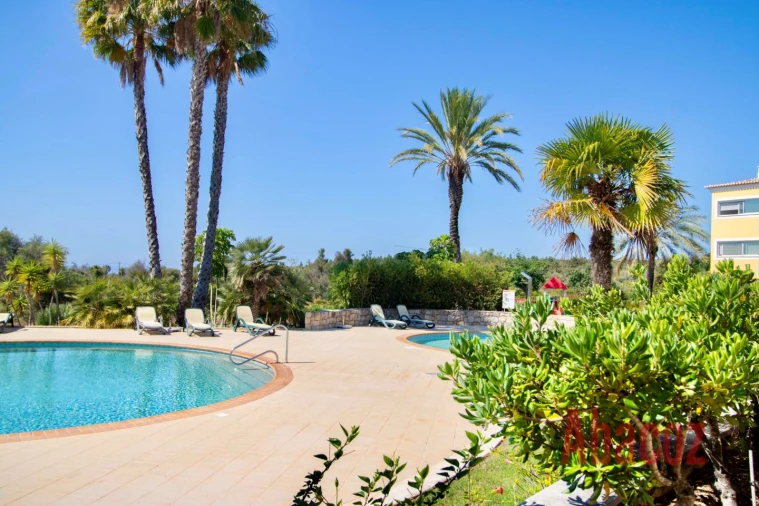 Apartamento T2 para Venda em Odiaxere Foto 31