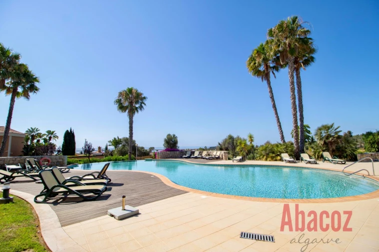 Apartamento T2 para Venda em Odiaxere Foto 2