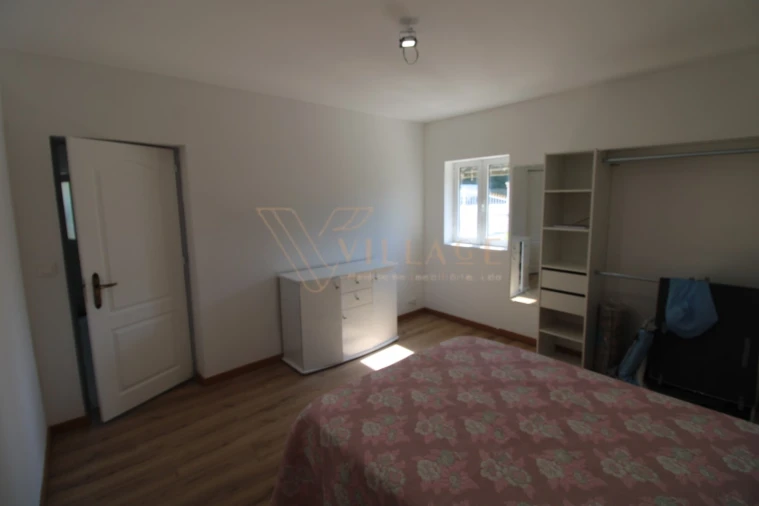 Moradia T4 para Venda em Covas Foto 13