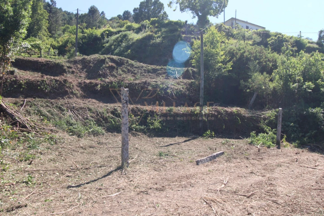 Terreno para Venda em Covas Foto 8