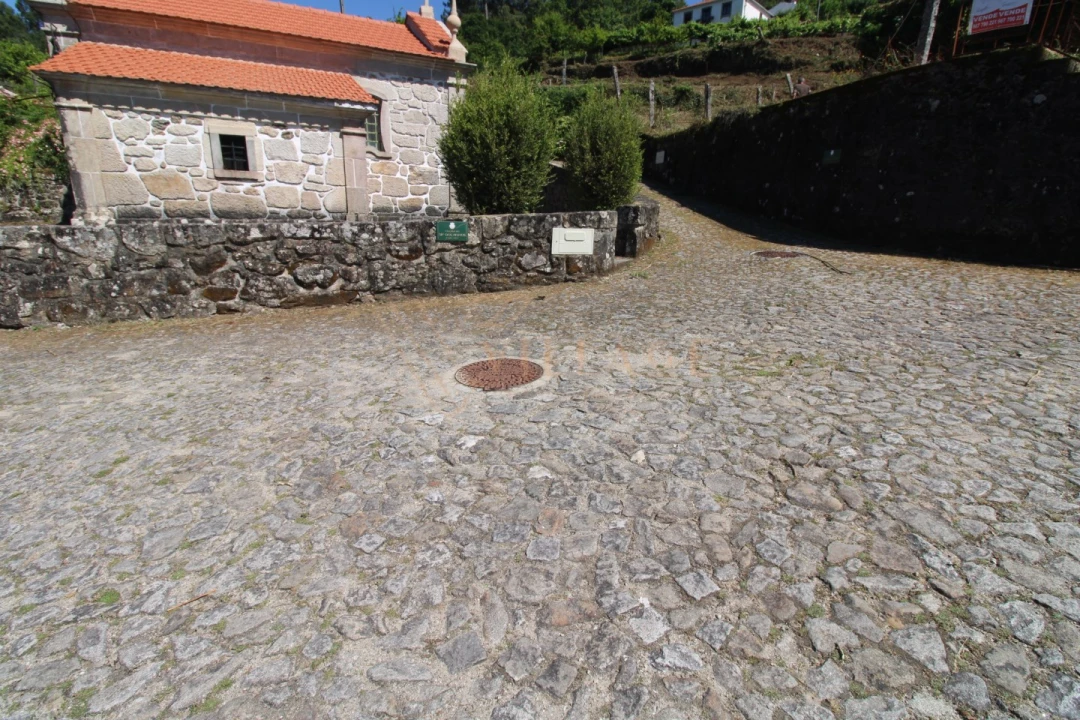 Terreno para Venda em Covas Foto 10