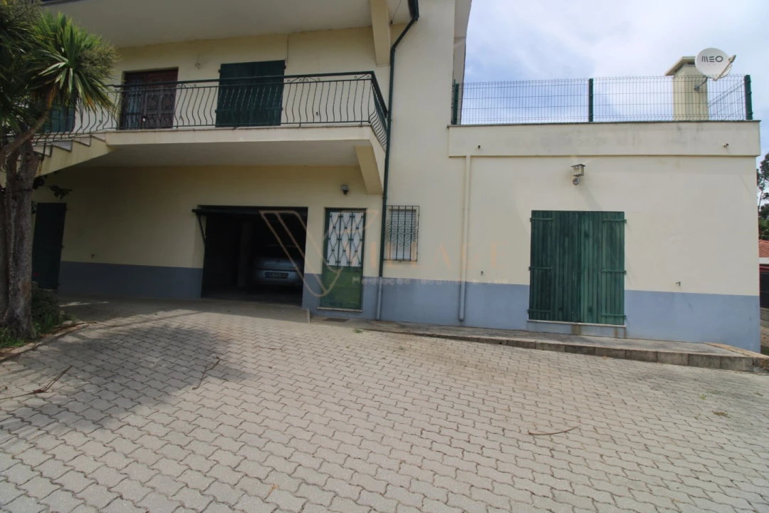 Moradia T5 para Venda em Campos e Vila Meã Foto 10