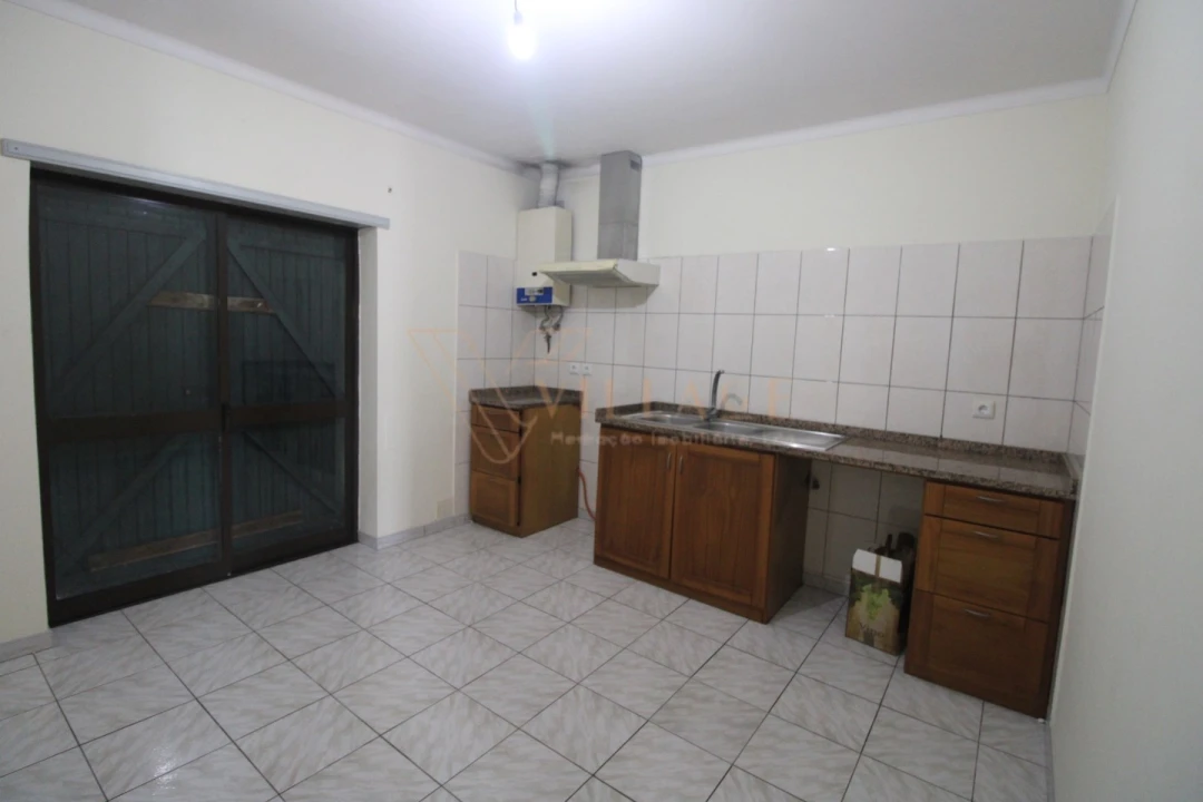 Moradia T5 para Venda em Campos e Vila Meã Foto 20