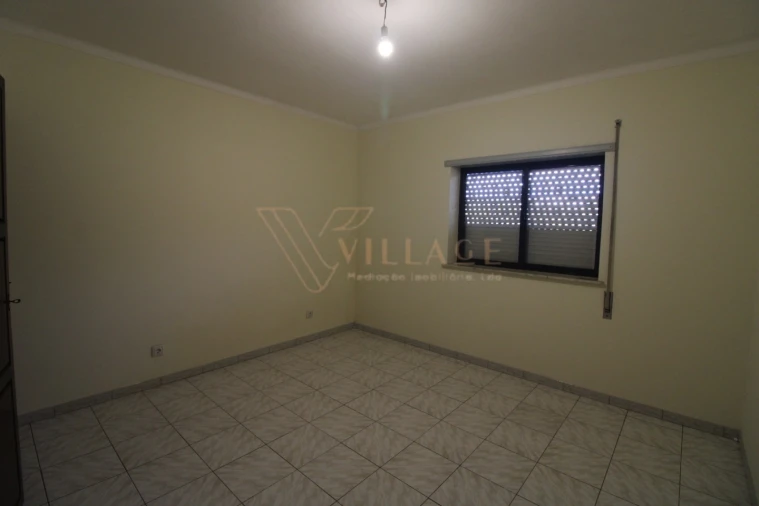 Moradia T5 para Venda em Campos e Vila Meã Foto 26