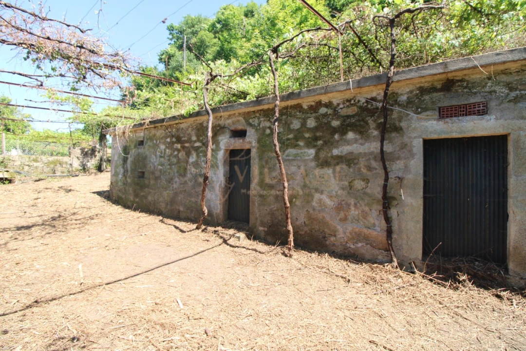 Moradia T4 para Venda em Covas Foto 22