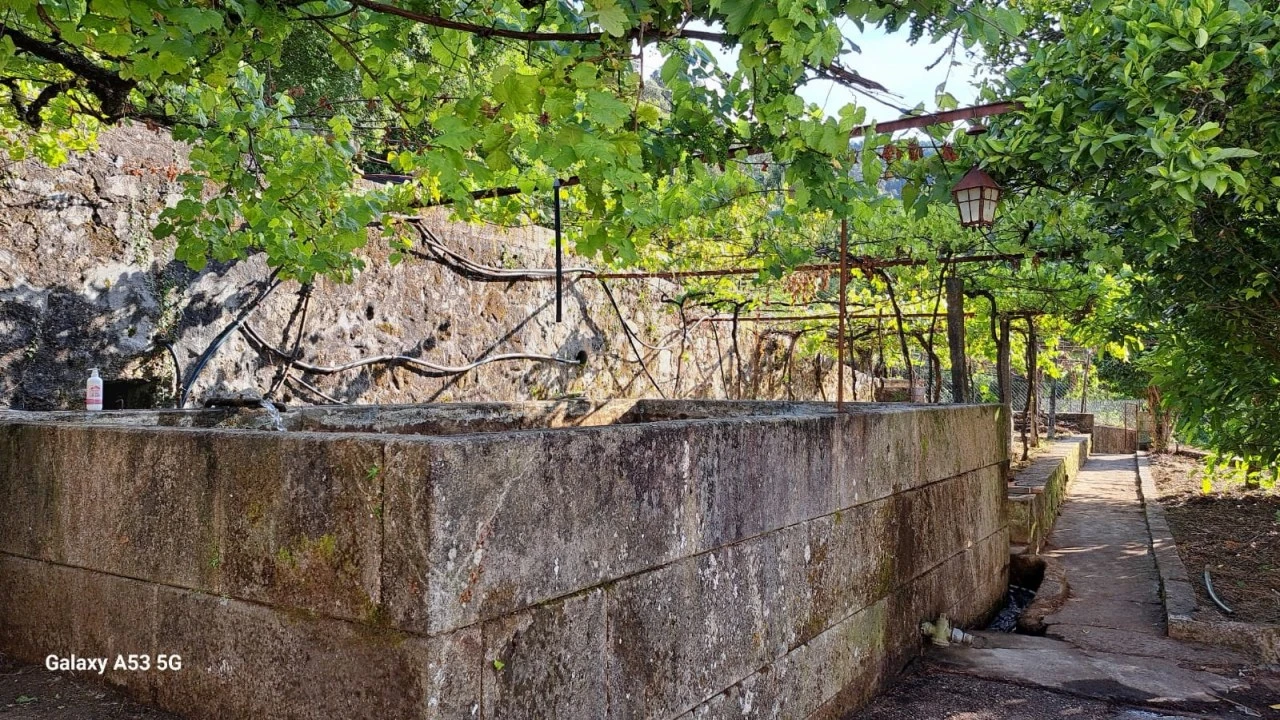 Moradia T4 para Venda em Covas Foto 18