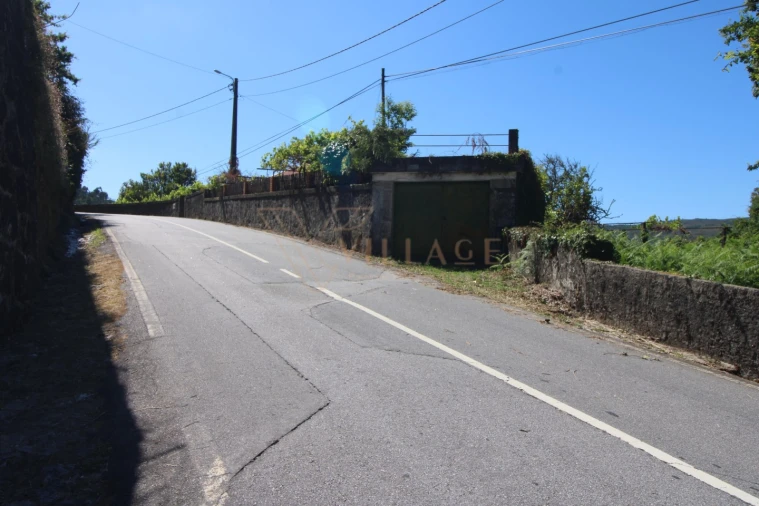 Moradia T4 para Venda em Covas Foto 10