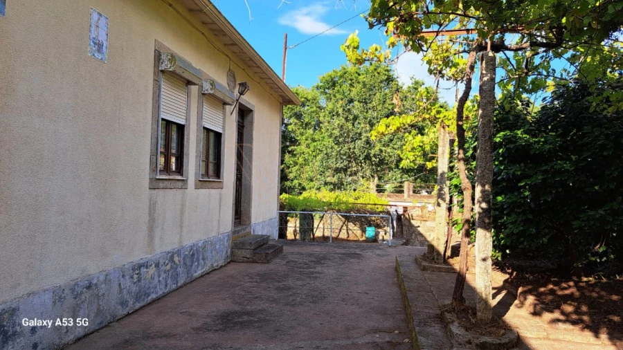 Moradia T4 para Venda em Covas Foto 6