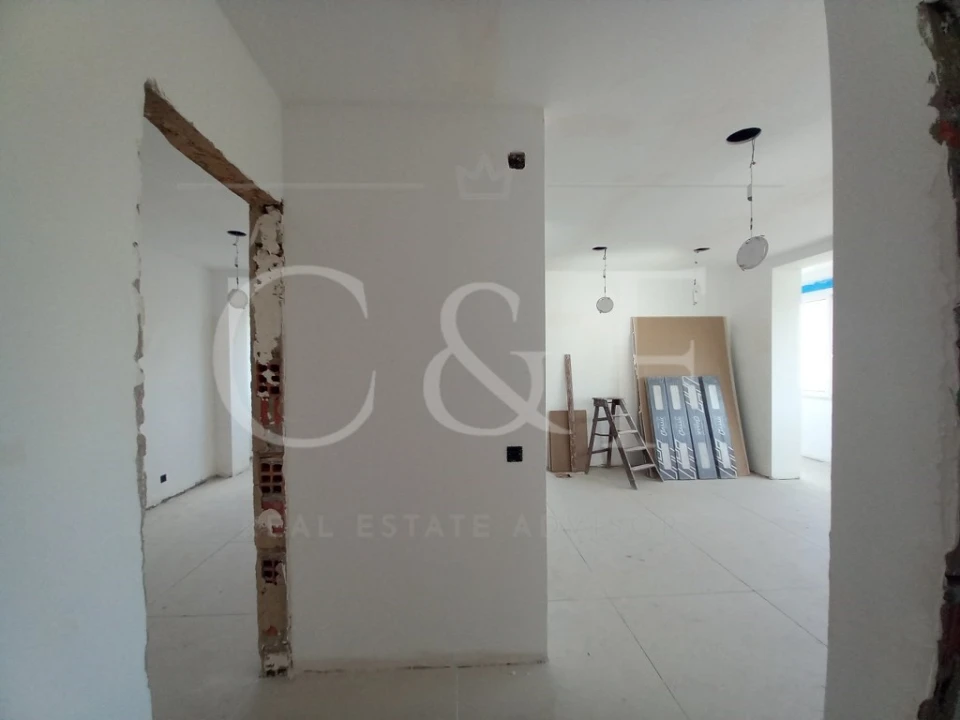 Apartamento T4 para Venda em Laranjeiro e Feijó Foto 14