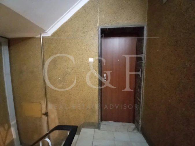 Apartamento T4 para Venda em Laranjeiro e Feijó Foto 5