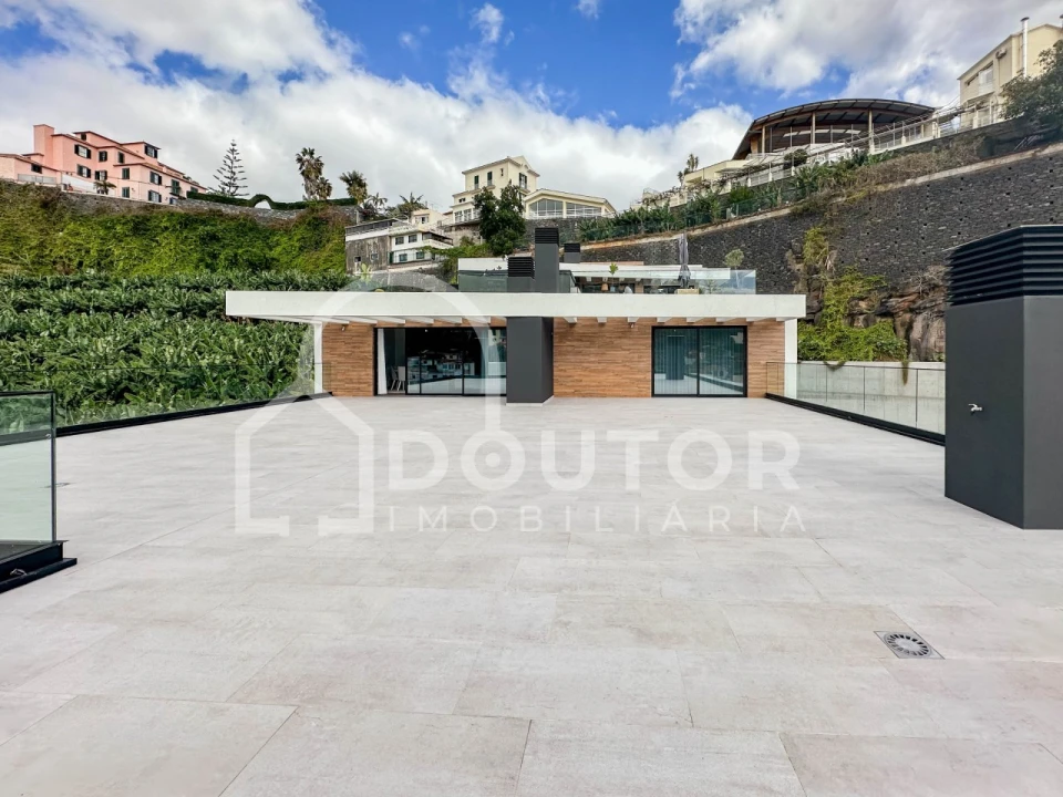 Apartamento T6 para Venda em Funchal (São Pedro) Foto 3