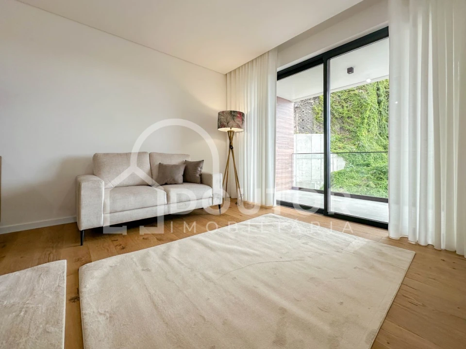 Apartamento T6 para Venda em Funchal (São Pedro) Foto 30