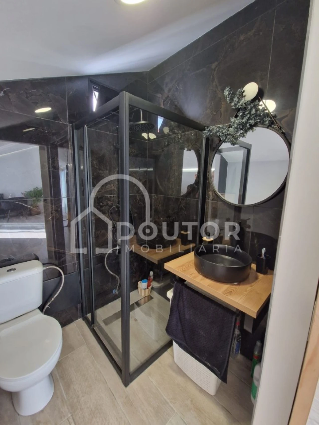 Moradia T3 para Venda em Funchal (Santa Maria Maior) Foto 14