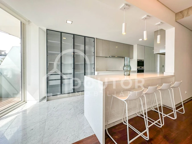 Apartamento T4 para Venda em Funchal (Se) Foto 6