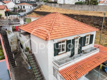 Moradia T3 para Venda em Funchal (Santa Maria Maior)
