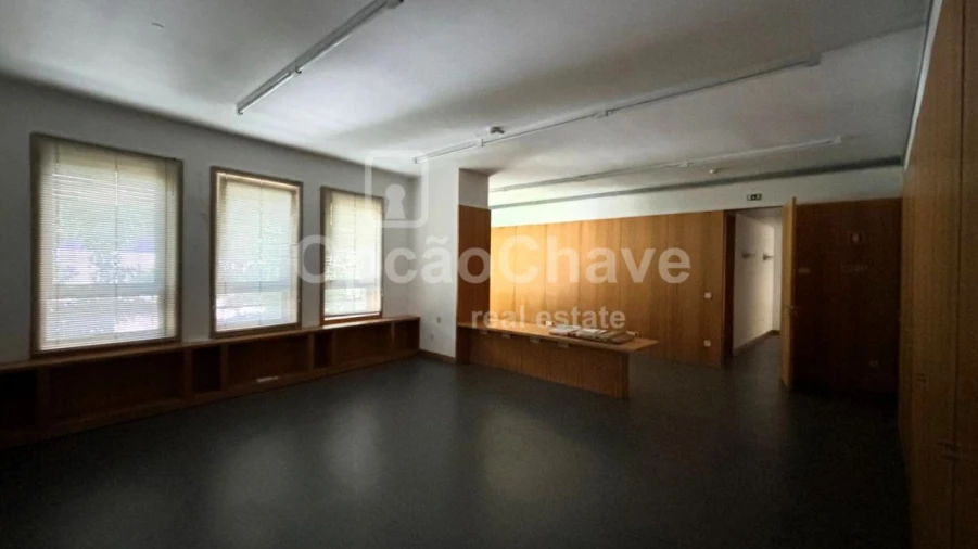 Escritório para Arrendamento em Viseu Foto 1