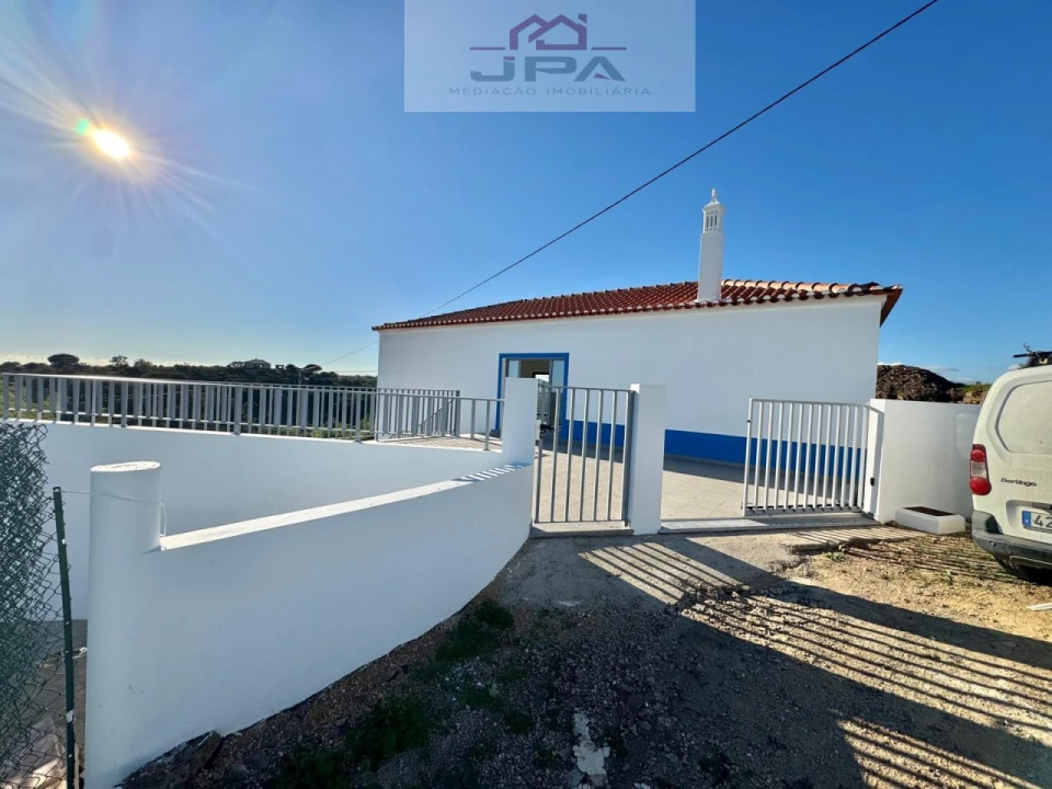 Moradia T3 para Venda em Castro Marim Foto 2