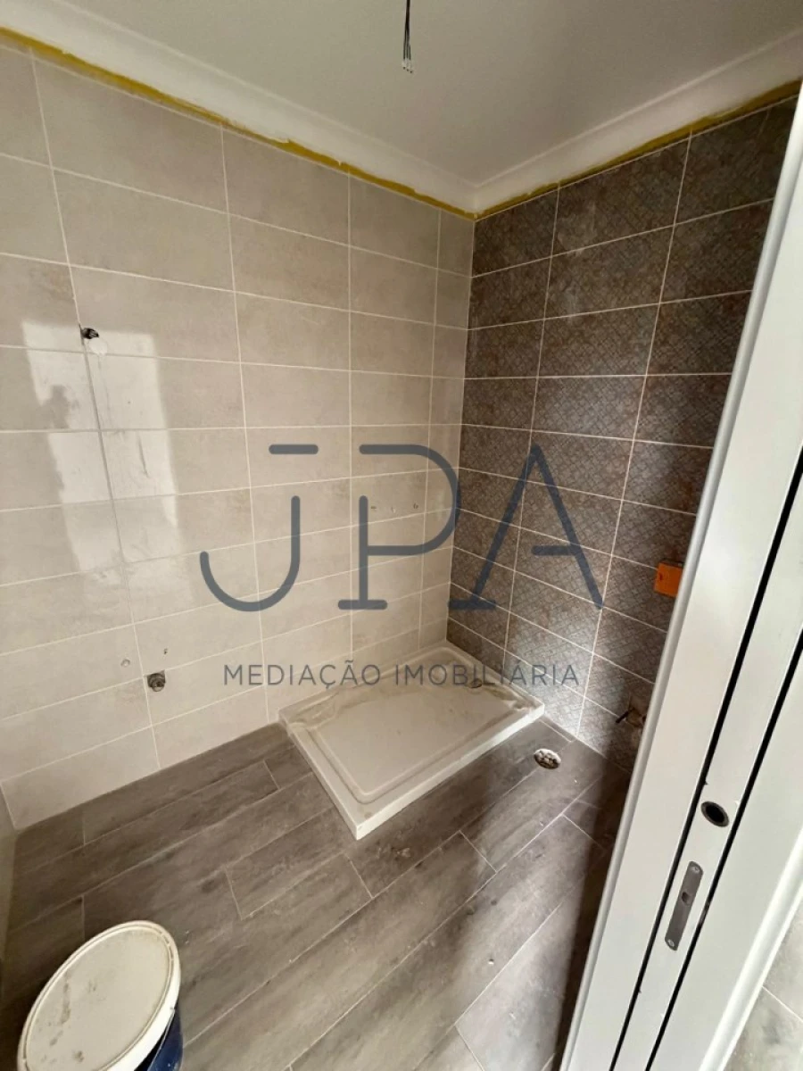 Moradia T4 para Venda em Altura Foto 28