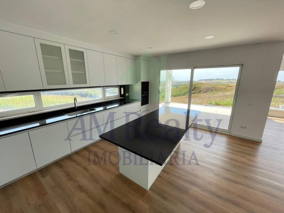 Moradia T4 para Venda em Lourinhã e Atalaia Foto 38