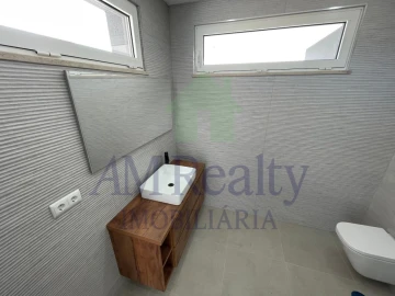 Moradia T4 para Venda em Lourinhã e Atalaia