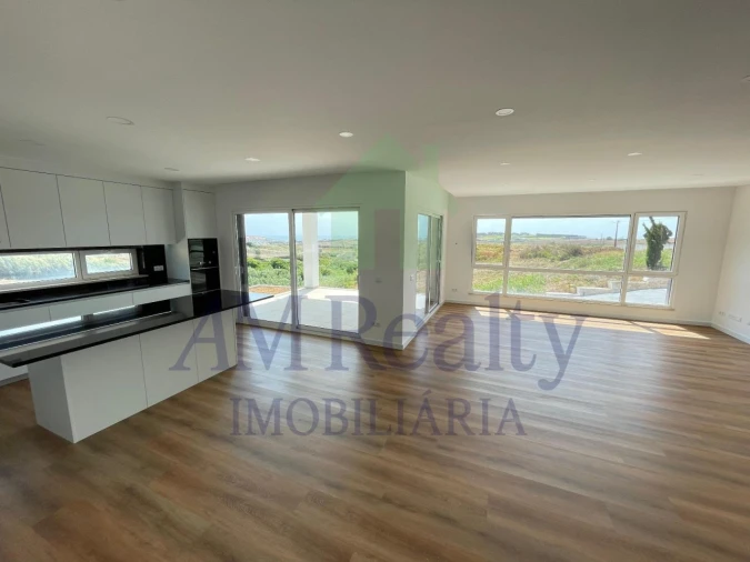 Moradia T4 para Venda em Lourinhã e Atalaia Foto 37