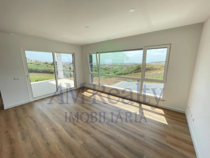 Moradia T4 para Venda em Lourinhã e Atalaia Foto 45