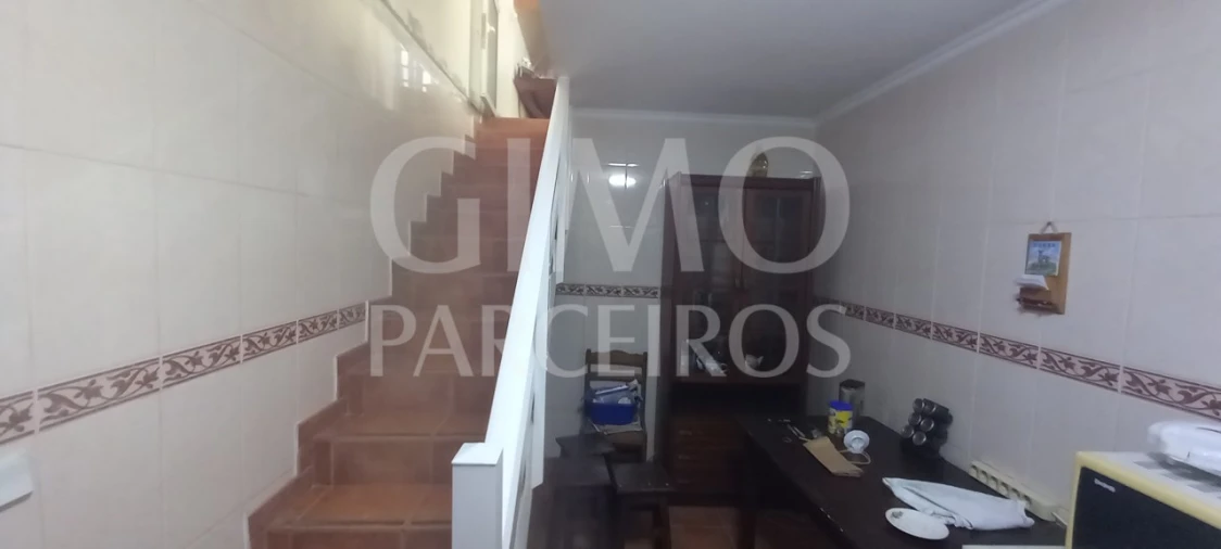 Moradia T7 para Venda em Sangalhos Foto 17