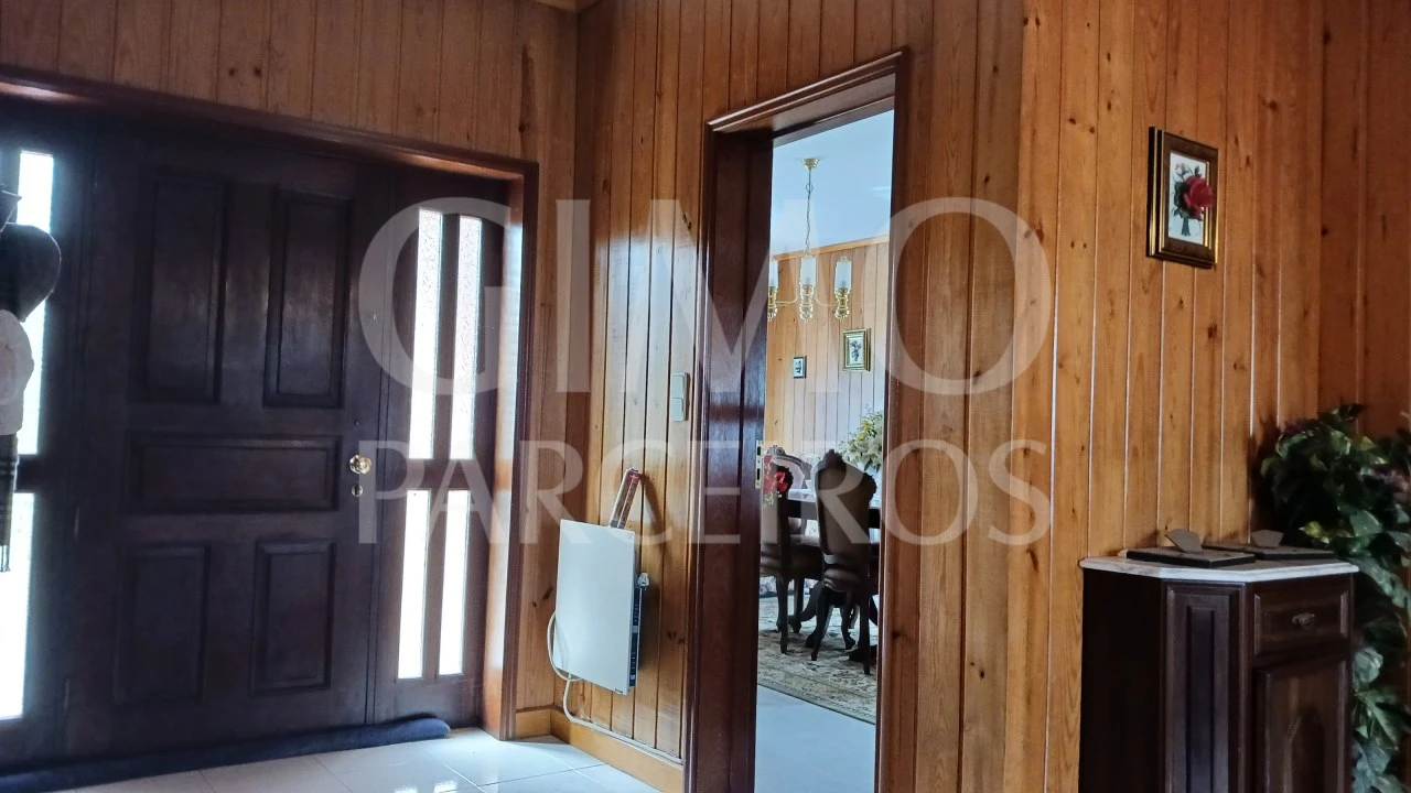 Moradia T5 para Venda em Tamengos, Aguim e Óis do Bairro Foto 12