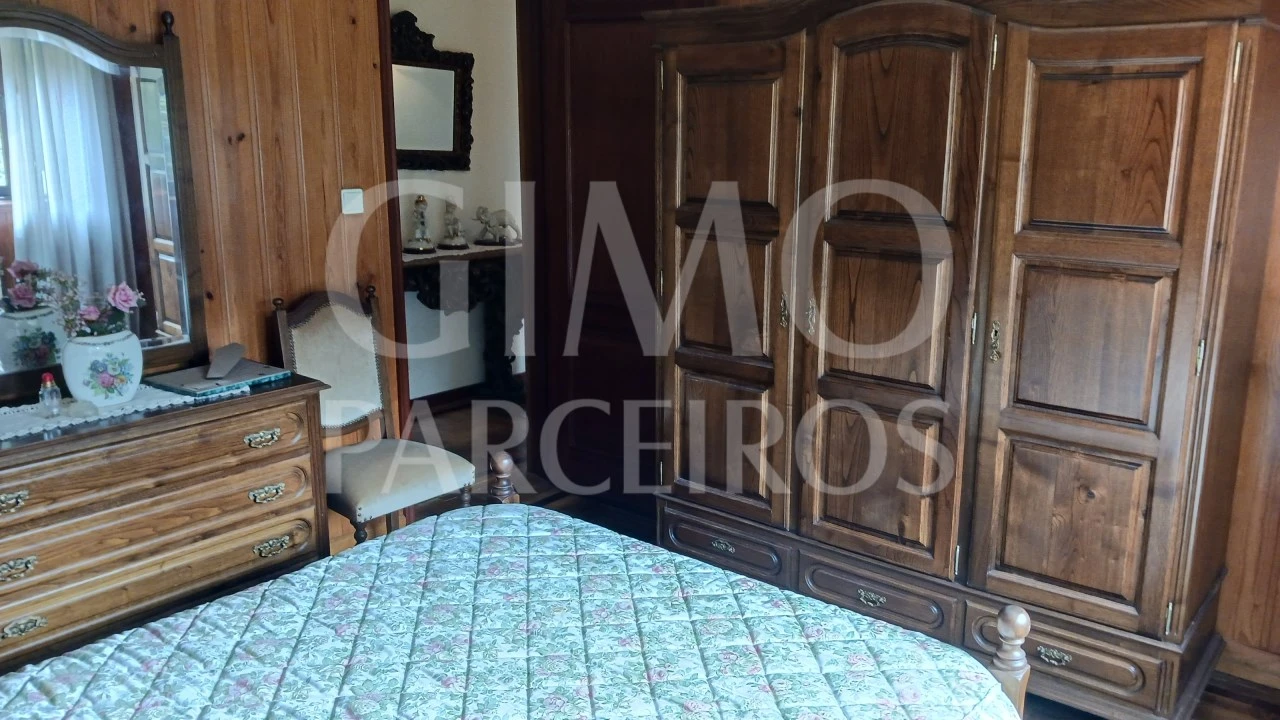 Moradia T5 para Venda em Tamengos, Aguim e Óis do Bairro Foto 36