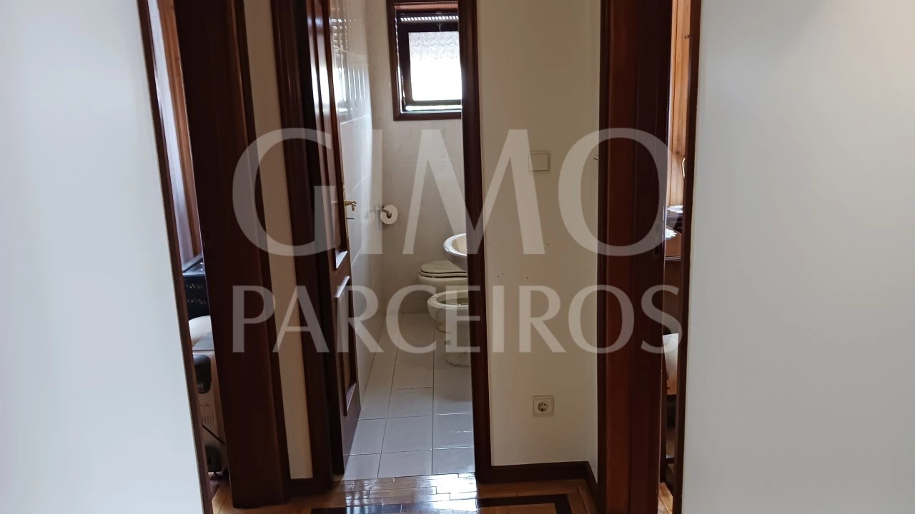 Moradia T5 para Venda em Tamengos, Aguim e Óis do Bairro Foto 38