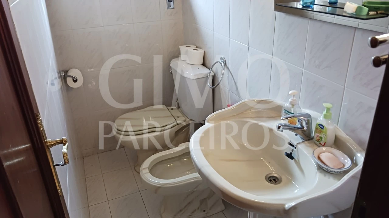 Moradia T5 para Venda em Tamengos, Aguim e Óis do Bairro Foto 48