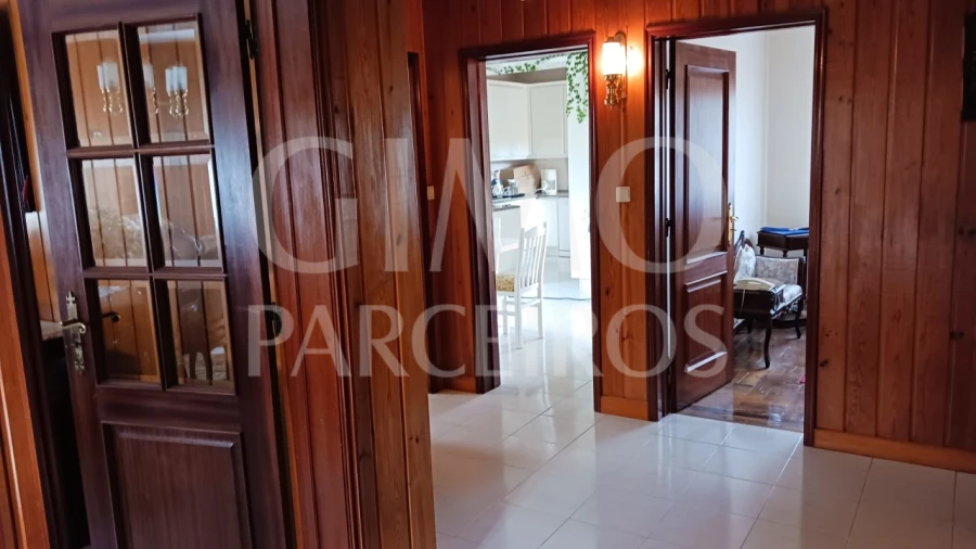 Moradia T5 para Venda em Tamengos, Aguim e Óis do Bairro Foto 16