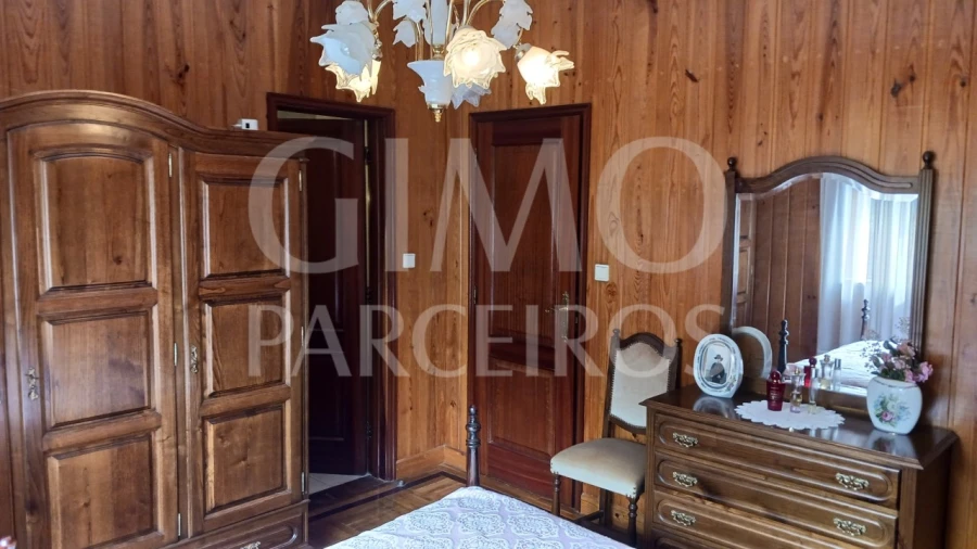 Moradia T5 para Venda em Tamengos, Aguim e Óis do Bairro Foto 42