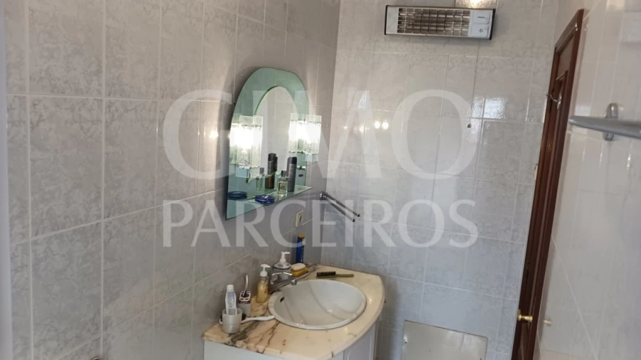 Moradia T5 para Venda em Tamengos, Aguim e Óis do Bairro Foto 46