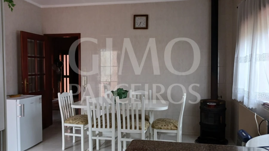 Moradia T5 para Venda em Tamengos, Aguim e Óis do Bairro Foto 57