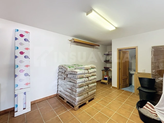 Moradia T4 para Venda em Loivo Foto 49