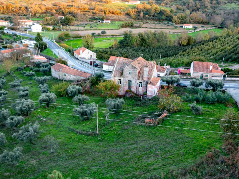 Moradia T7 para Venda em Cortiçô da Serra, Vide Entre Vinhas e Salgueirais Foto 2