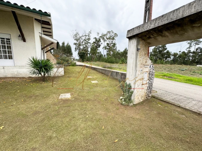 Moradia T3 para Venda em Oliveira do Bairro Foto 28