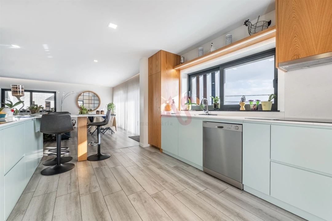 Moradia T3 para Venda em Vila Verde e Barbudo Foto 8