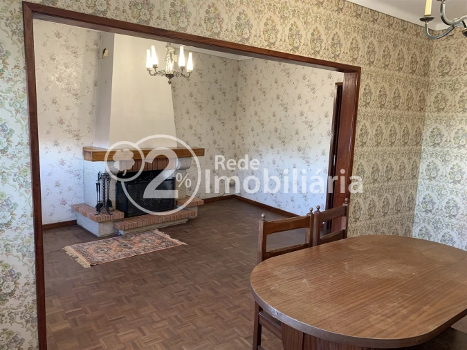 Moradia T3 para Venda em São Bernardo Foto 1