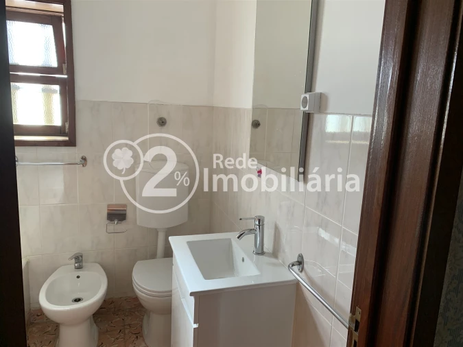 Moradia T3 para Venda em São Bernardo Foto 11