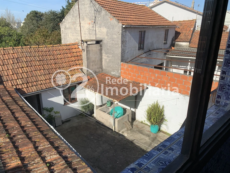 Moradia T3 para Venda em São Bernardo Foto 17