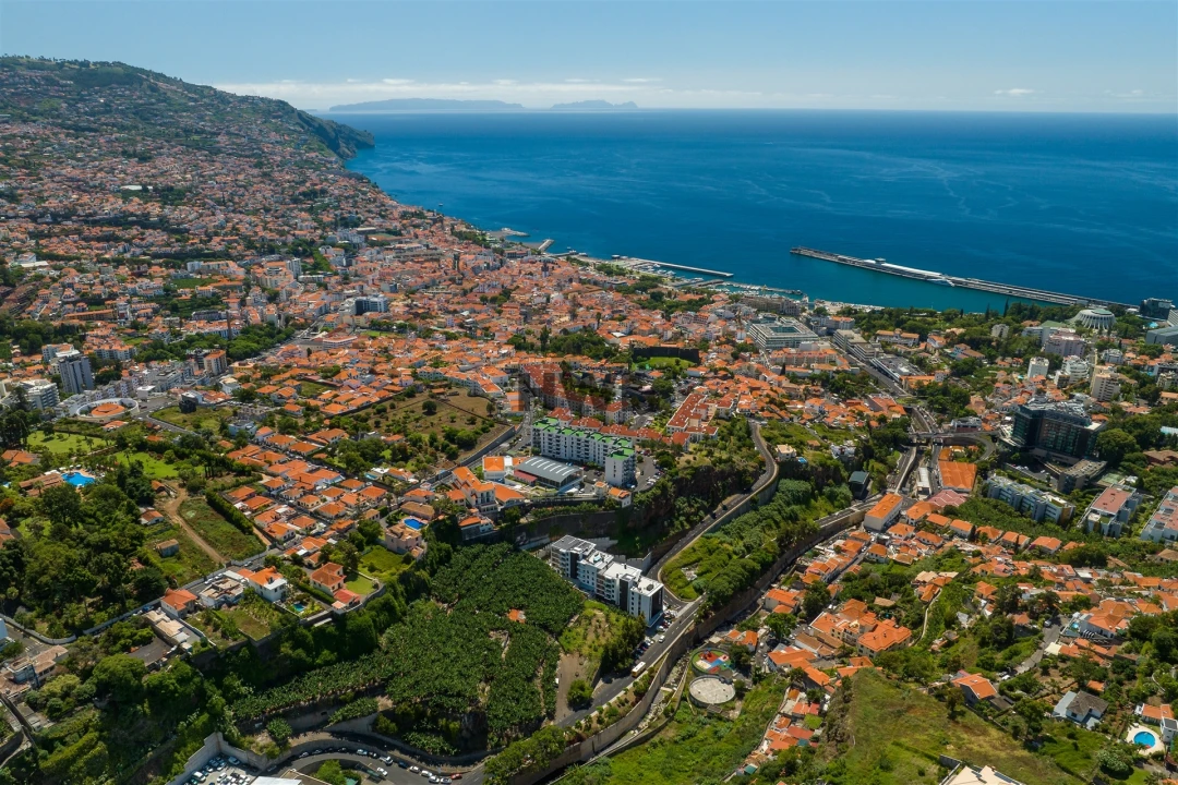 Apartamento T6 para Venda em Funchal (São Pedro) Foto 7